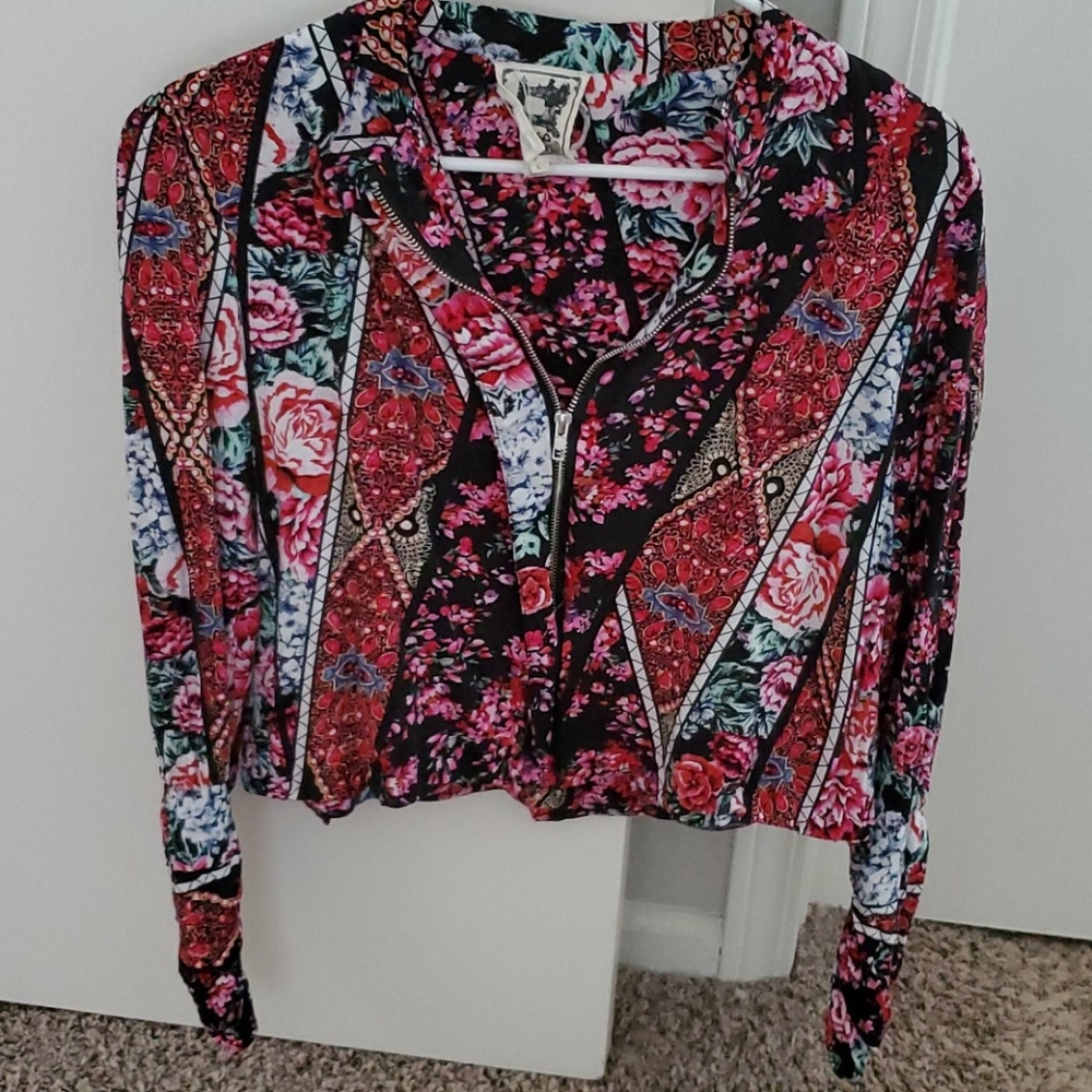 Floral Top/Jacket by Jaase
